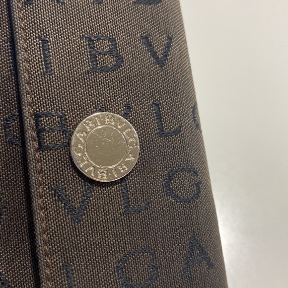 BVLGARI Key Case - Picture 3 of 9